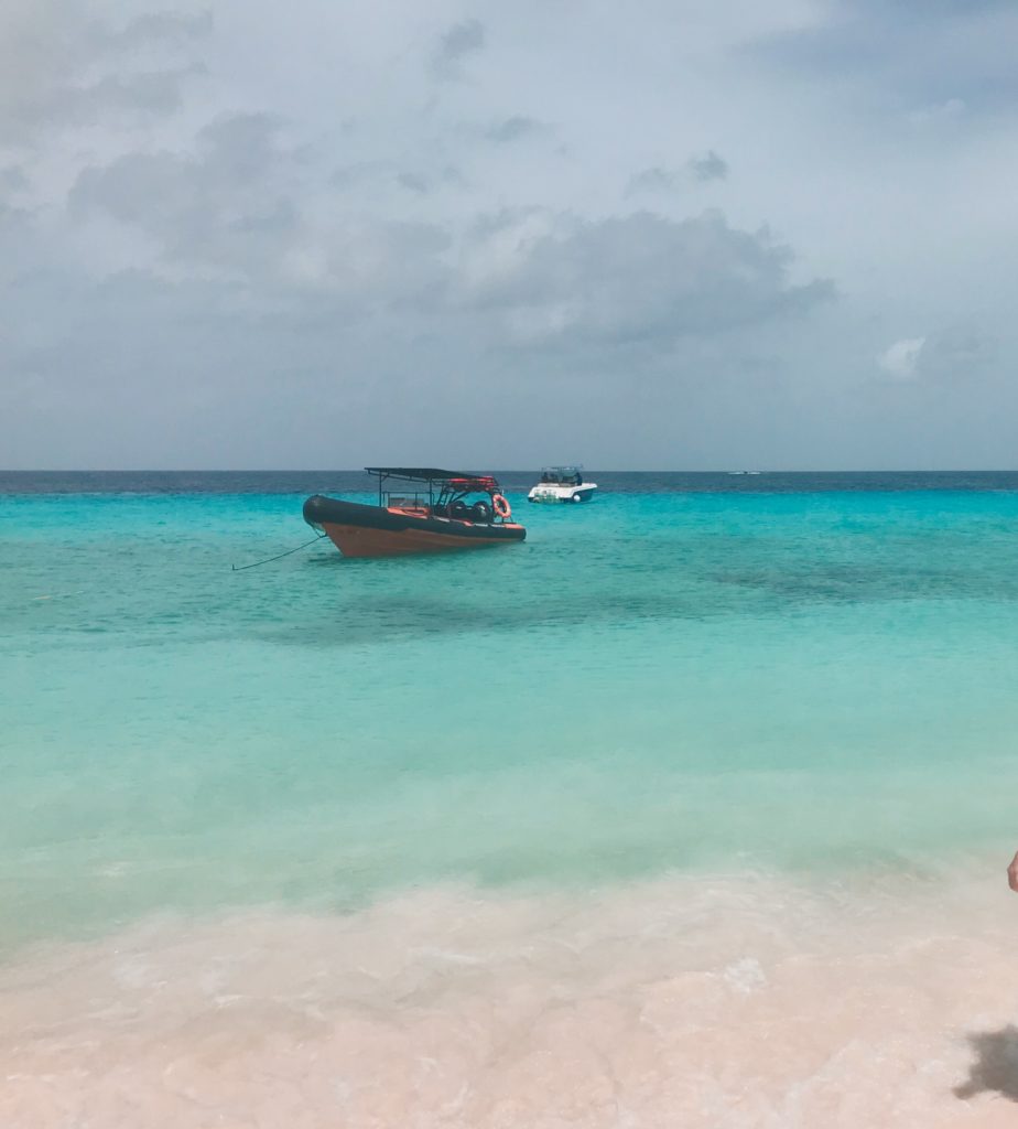 Visiting Klein Curacao with PowerBoat