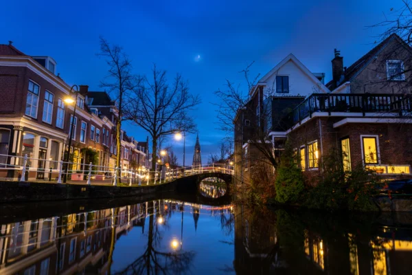 Delft by night