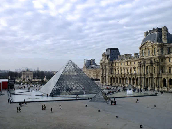 Louvre, Paris