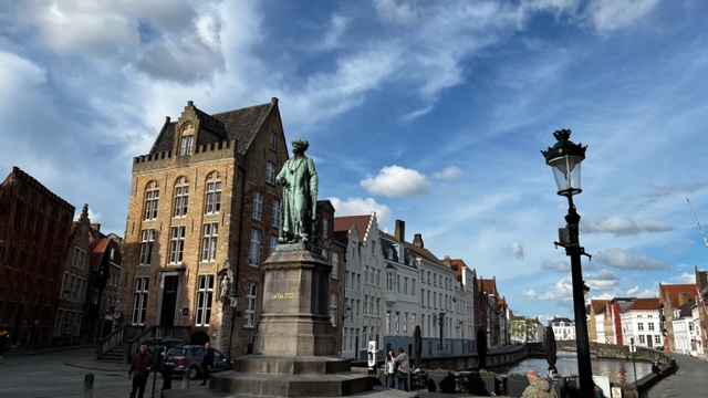 Jan van Eyckplein, Bruges