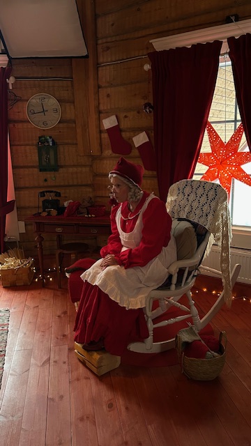 Meeting Mrs Claus, Finland