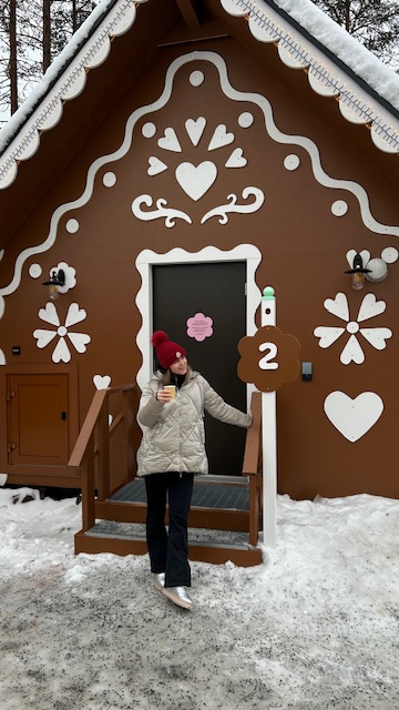Gingerbread Day Cabins at Piparina